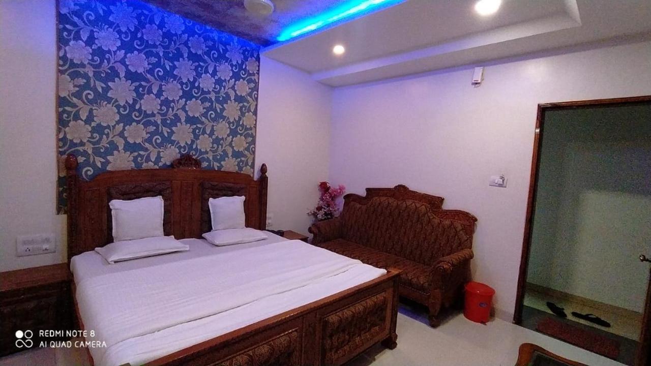 Hotel Shalimar Executive, Uran Islampur Peth  Exterior foto